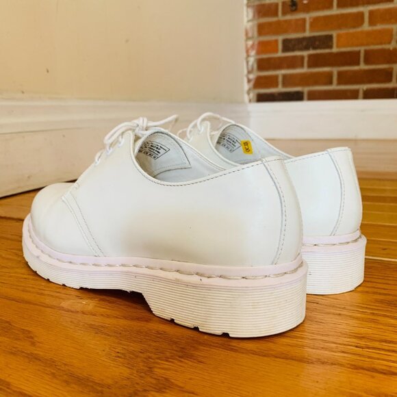 Dr. Martens Women's 1461 Mono 3-Eye White Smooth Leather - Picture 6 of 16